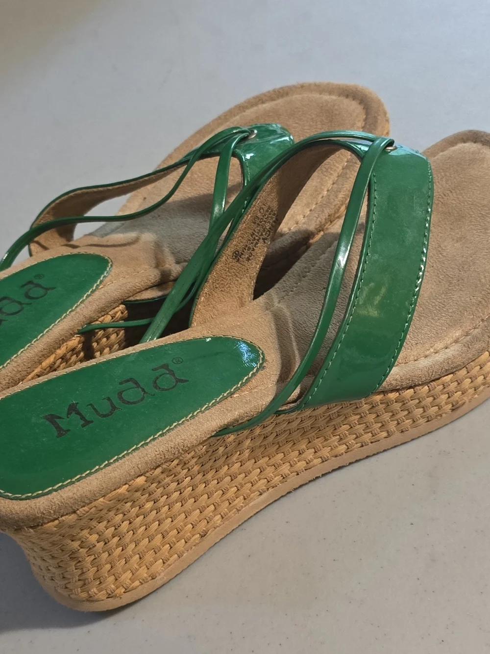 Mudd Green Platform Thong Sandals - Women Size 10M